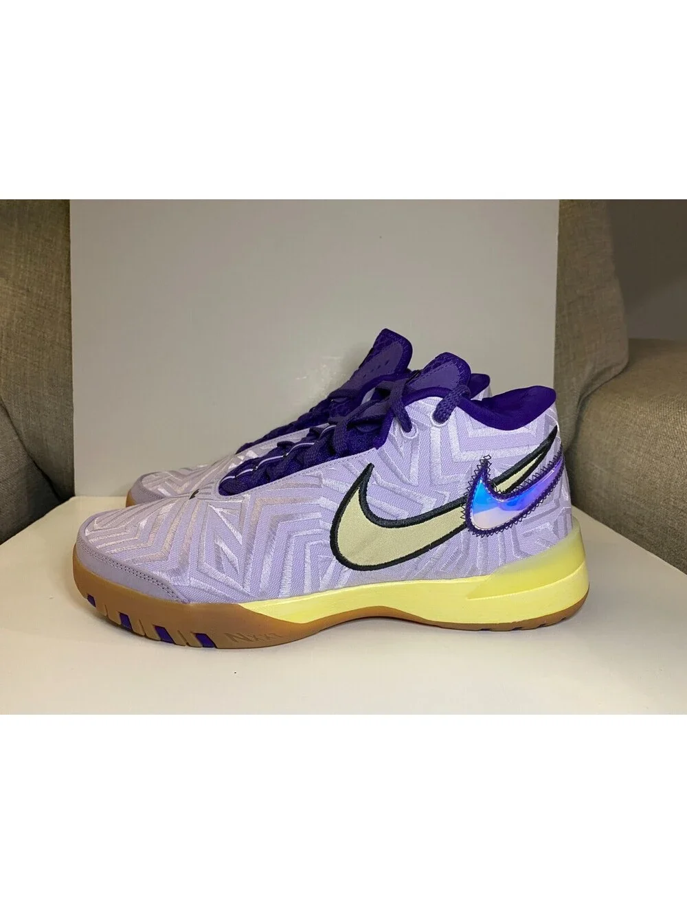Nike Zoom LeBron NXXT Genisus IH2370-500 Mens Sneaker 11 Purple Basketball Shoes